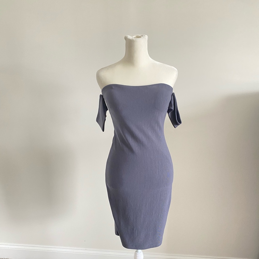Gray dress - Picture 3 of 9